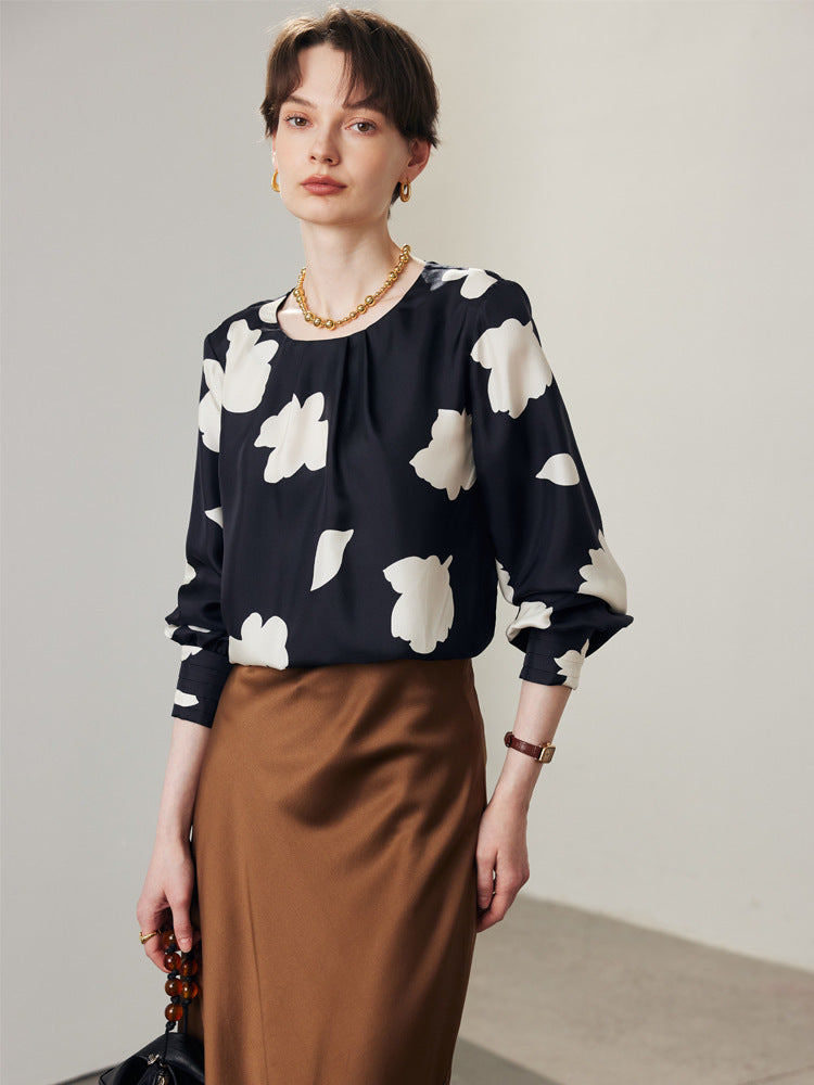 ブラック(ホワイト雲)
